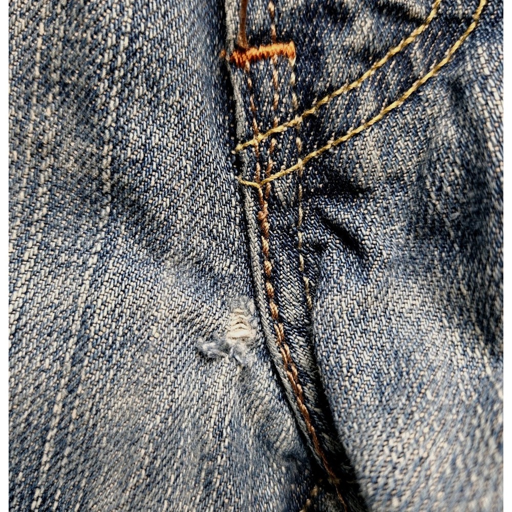 Levis 539 Straight Leg Jeans 31 x 30 Blue Faded Ripped Knee Y2K Made In Mexico - Picture 10 of 12